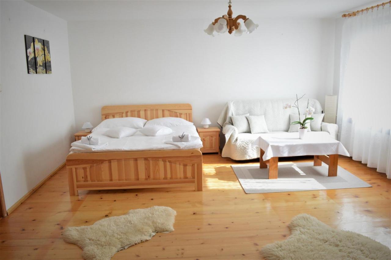 Apartmany Livia Litmanová Exteriör bild